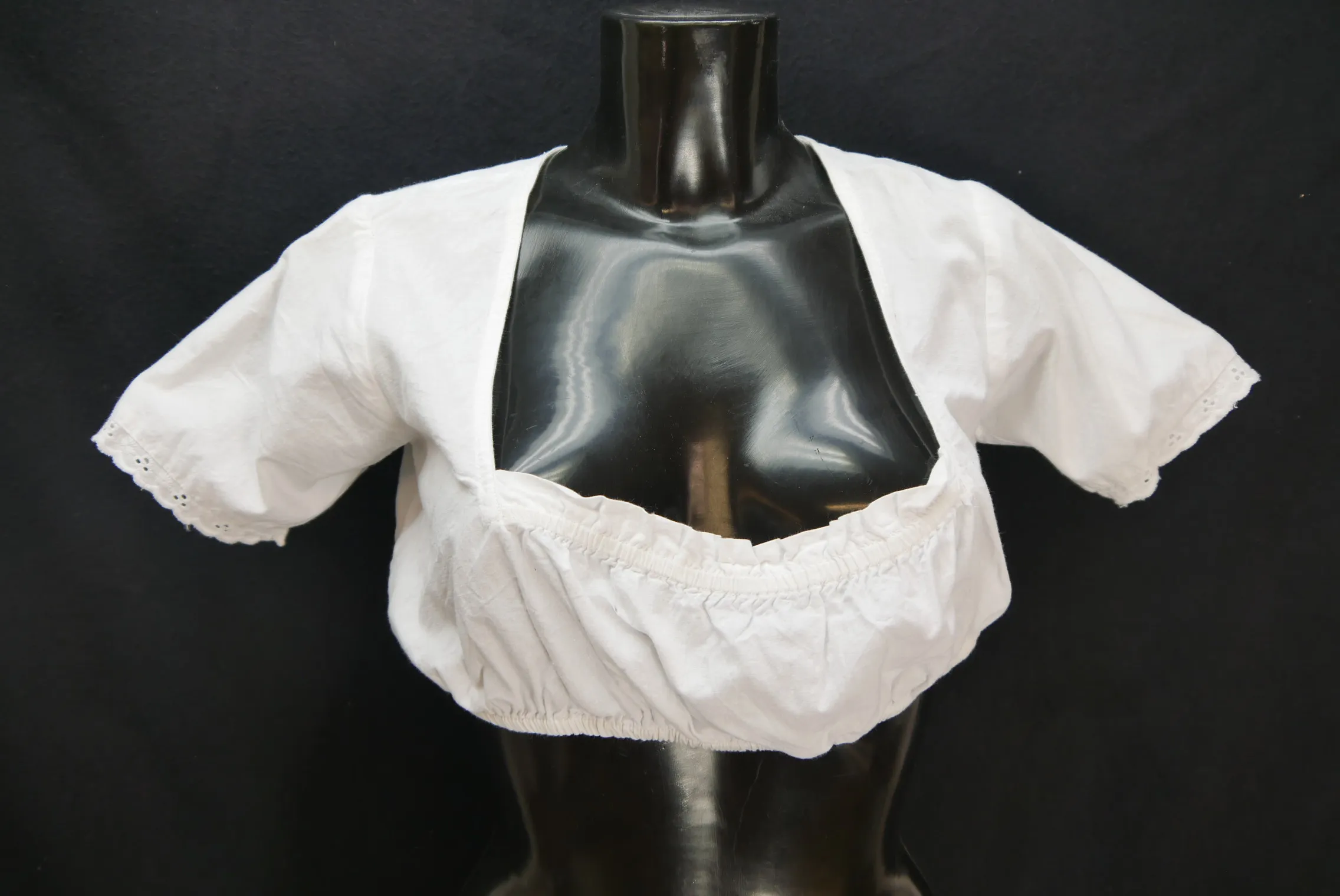 Gr.38 Dirndlbluse weiß Bluse für Dirndl Baumwolle mit Spitze B10700
