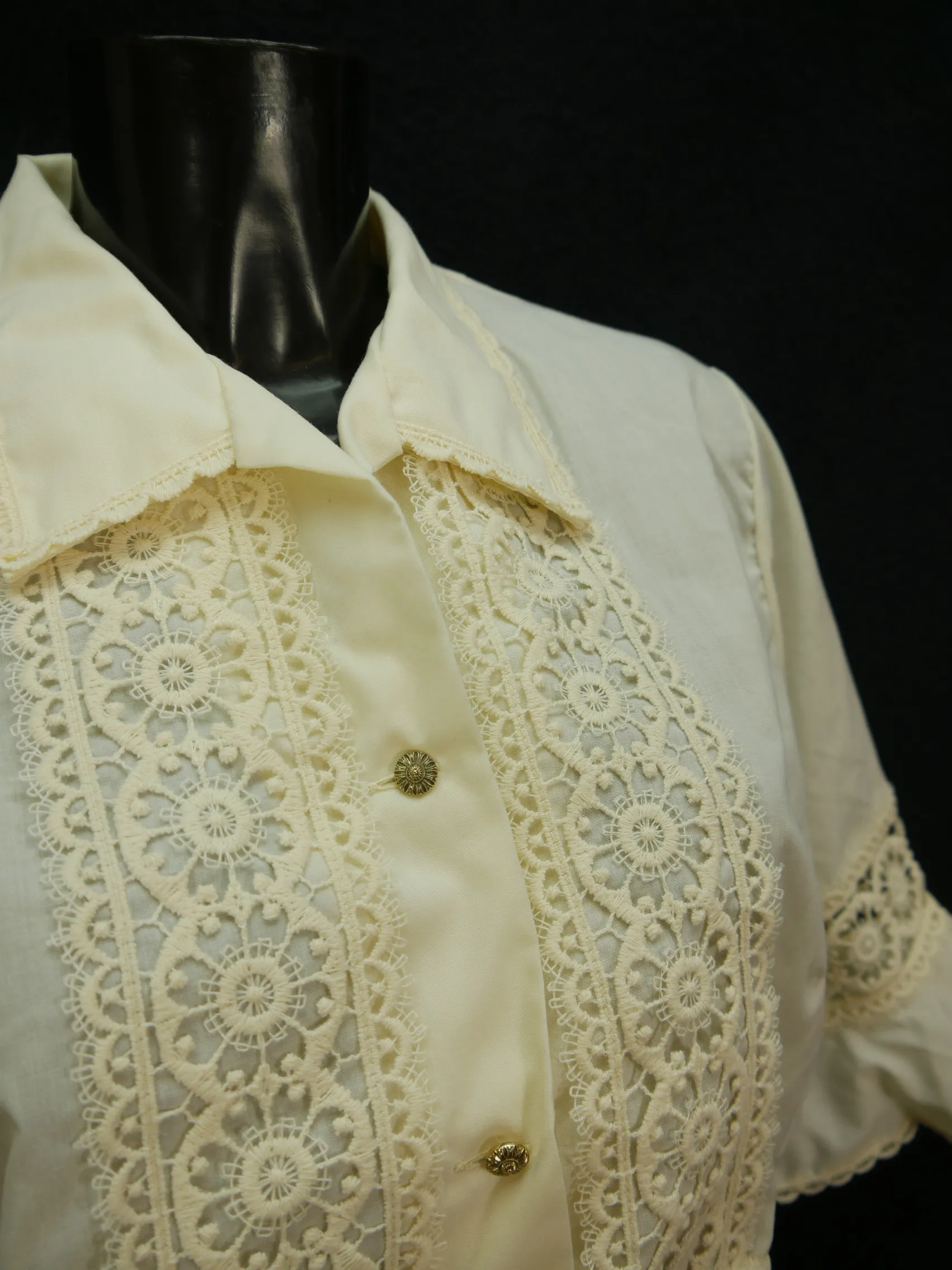 Gr.48 Dirndlbluse süße Bluse für Dirndl Dacron mit Spitze Trachtenbluse B8701