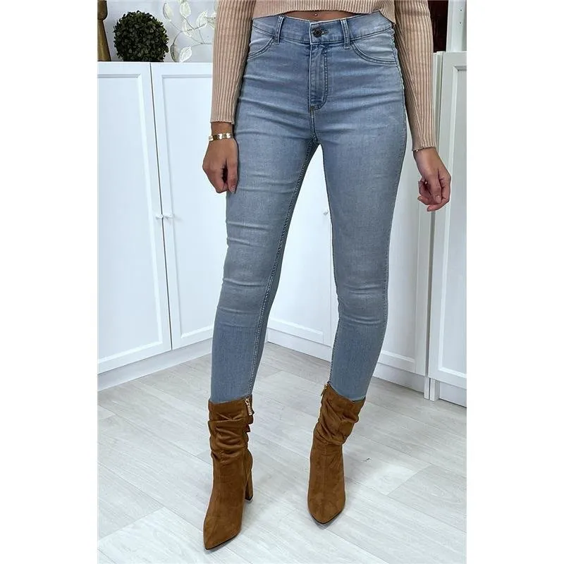 Hautenge Damen Stretch Röhrenjeans mit Nieten Blau