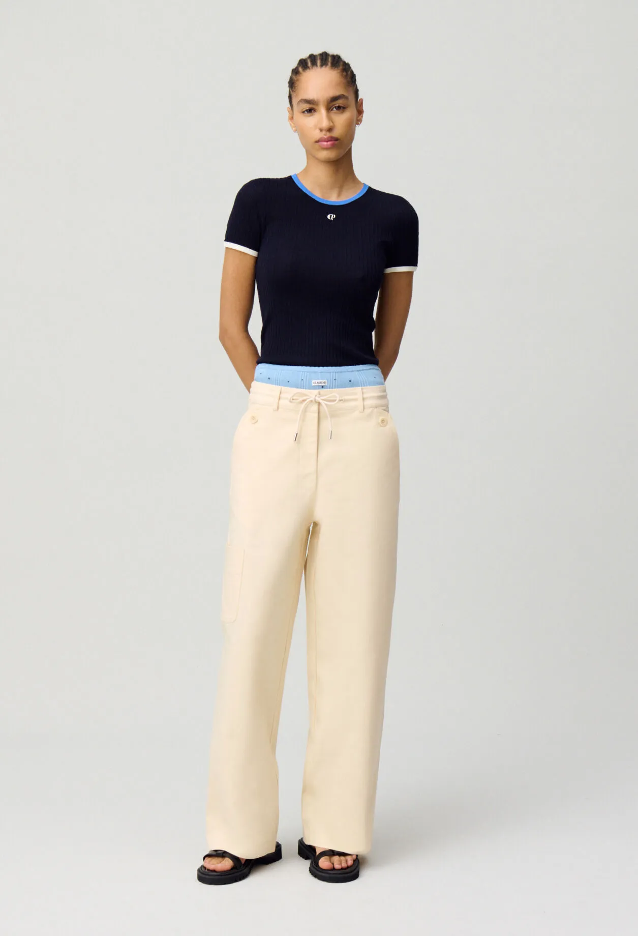Tief sitzende Cargo-Hose